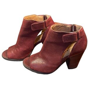 Luciann Lucky Open Toe & Side Ankle Bootie Maroon/ Burgundy Heeled Womens Sz 6.5